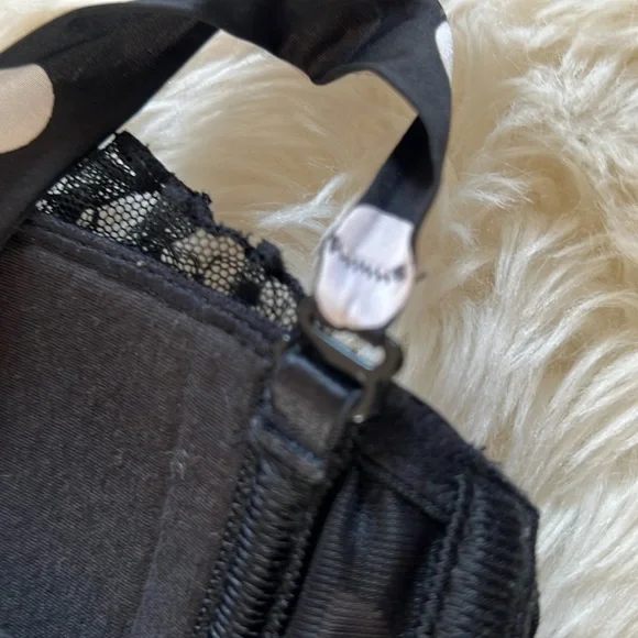 Victoria’s Secret Polka Dot Bustier - Picture 2 of 7